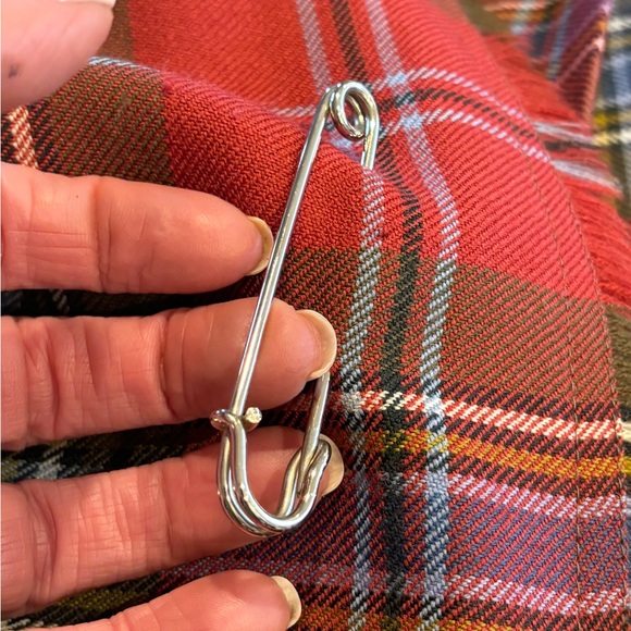 Vintage Lochcarron red and green wool Norwegian Tartan kilt skirt - Picture 11 of 12